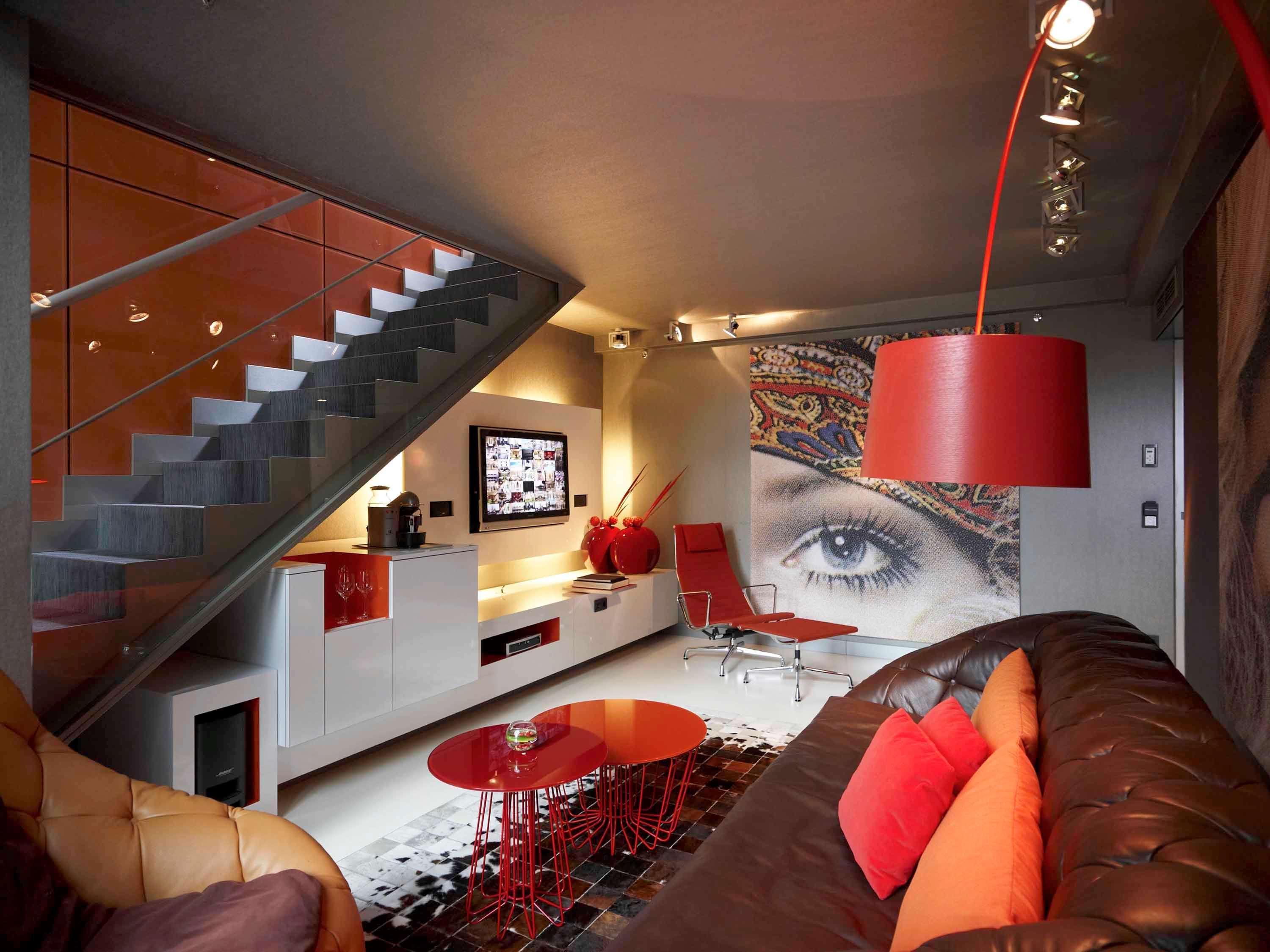 Sofitel Munich Bayerpost Hotel Exterior photo Interior of a suite at the Mandarin Oriental