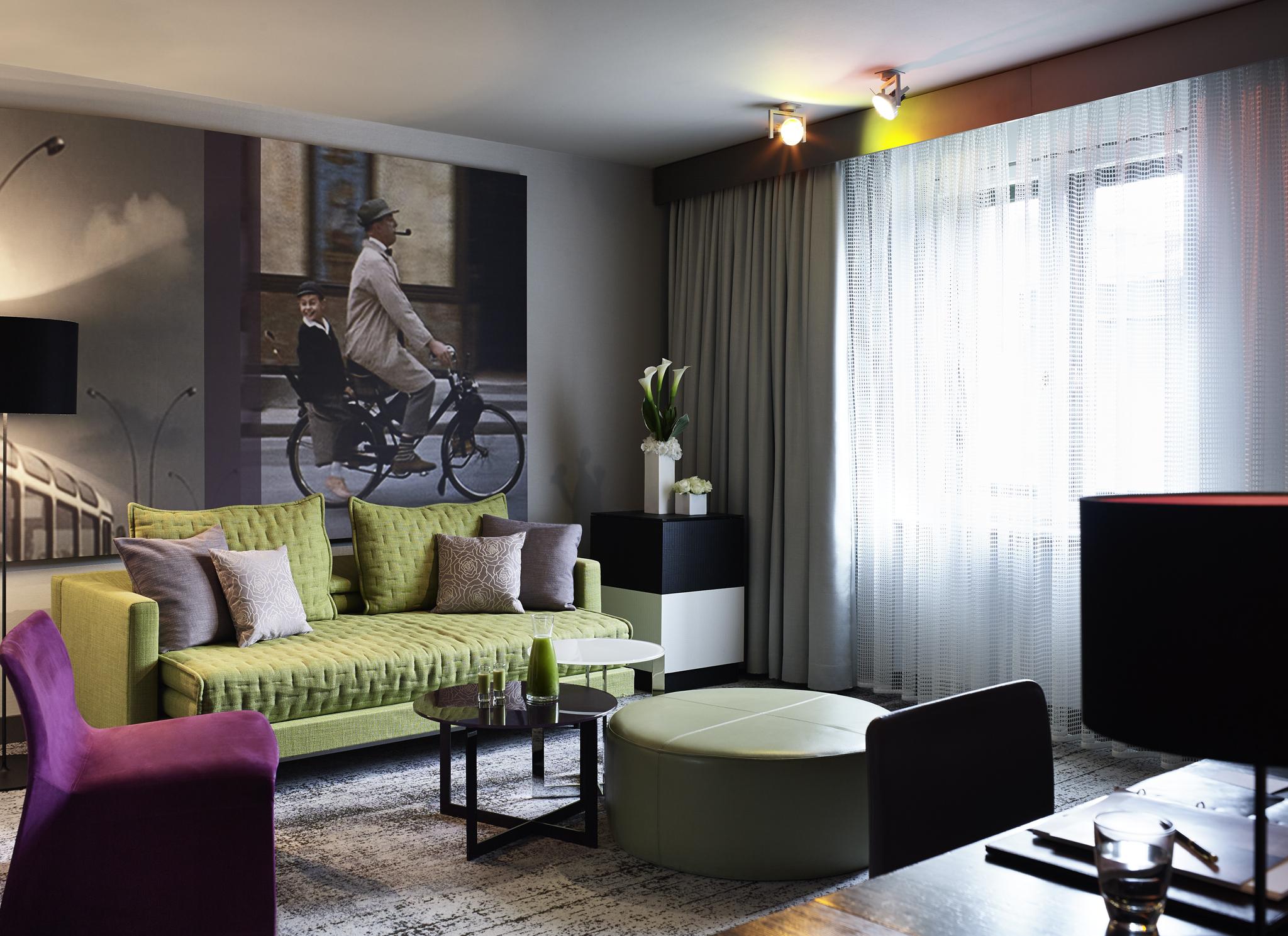 Sofitel Munich Bayerpost Hotel Exterior photo Living room