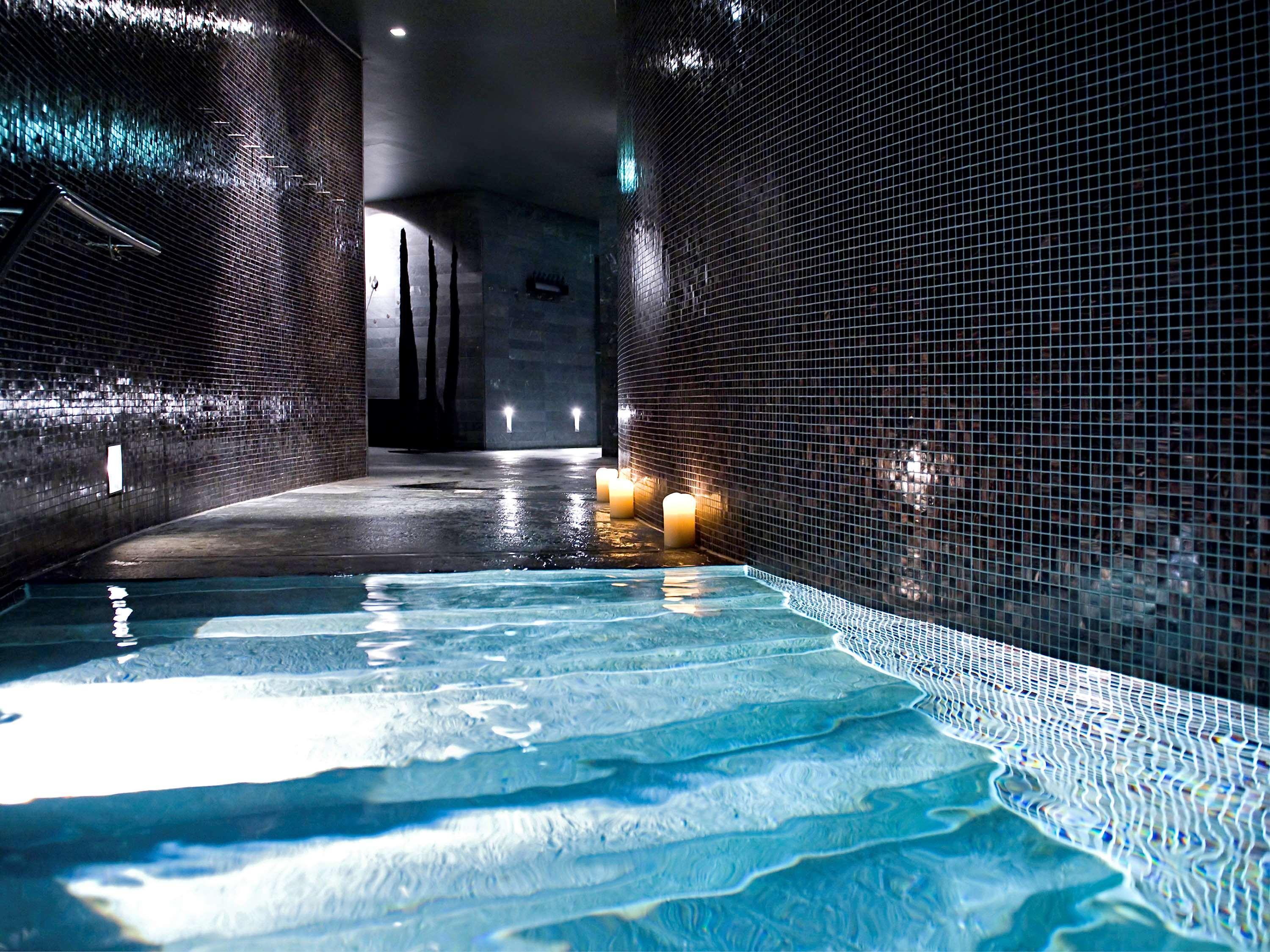 Sofitel Munich Bayerpost Hotel Exterior photo The spa at The Ivy Spa