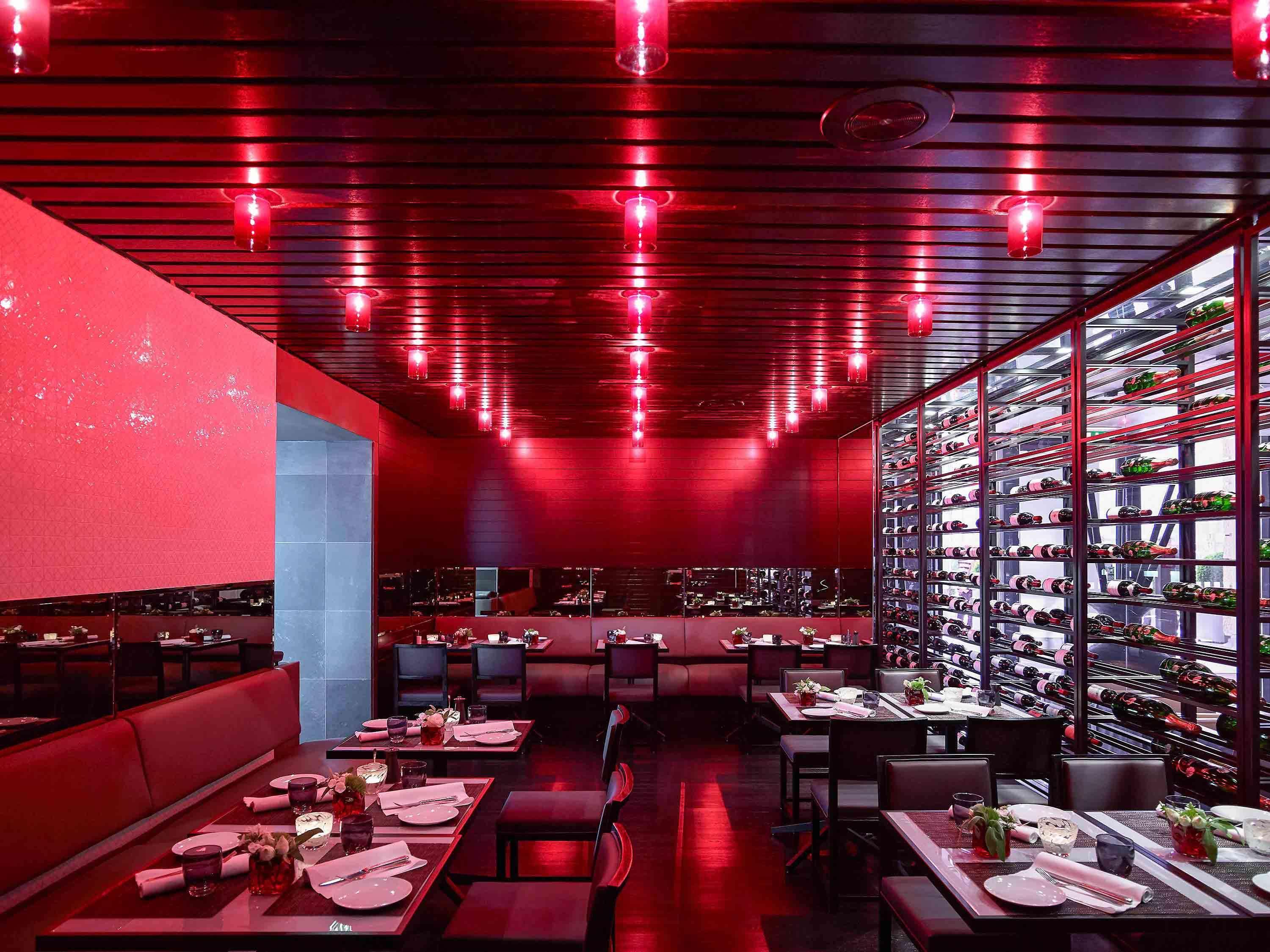 Sofitel Munich Bayerpost Hotel Exterior photo Interior of the restaurant